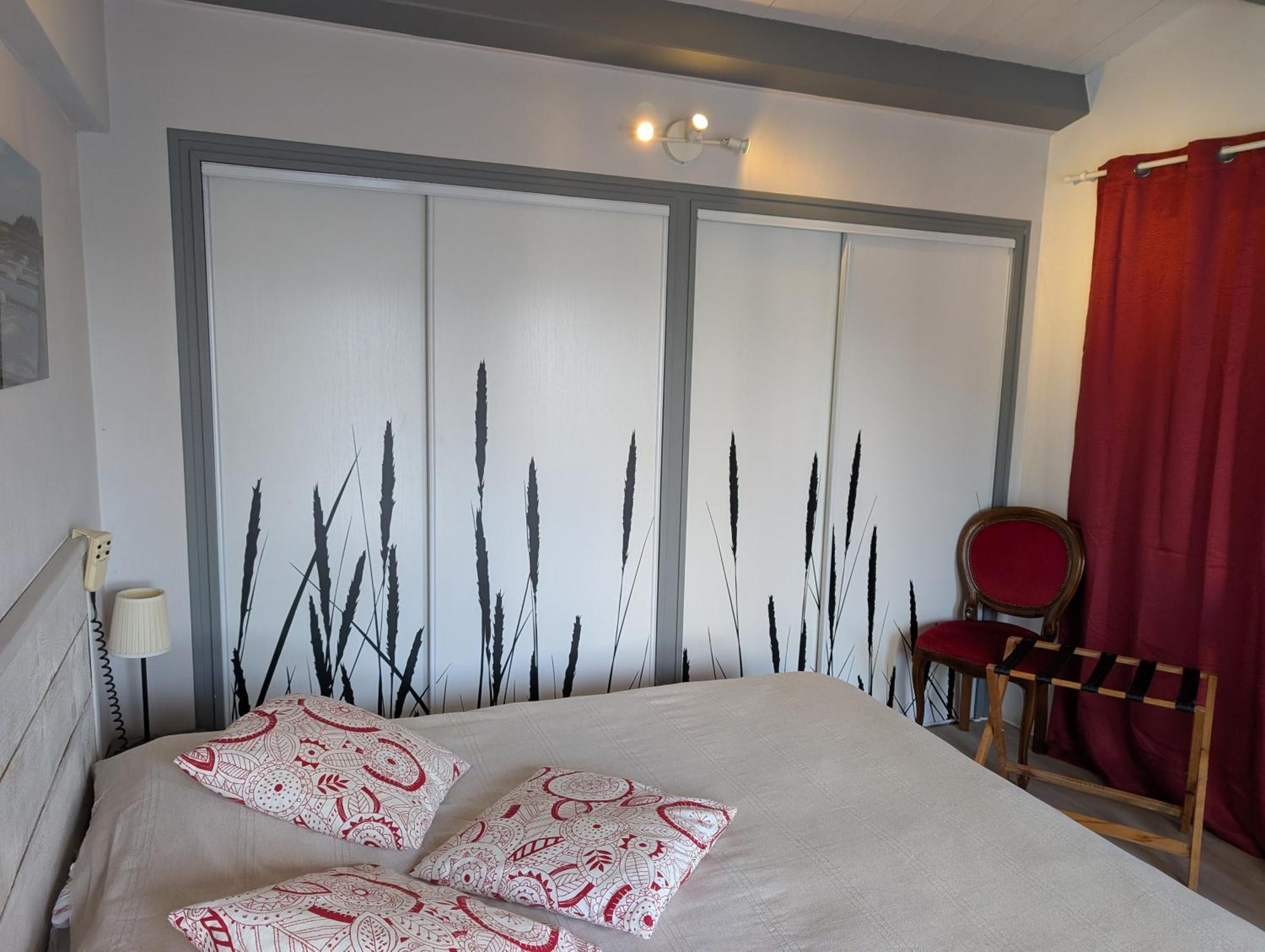 Les Yeux Bleus Bed & Breakfast ノワールムーティエ 部屋 写真