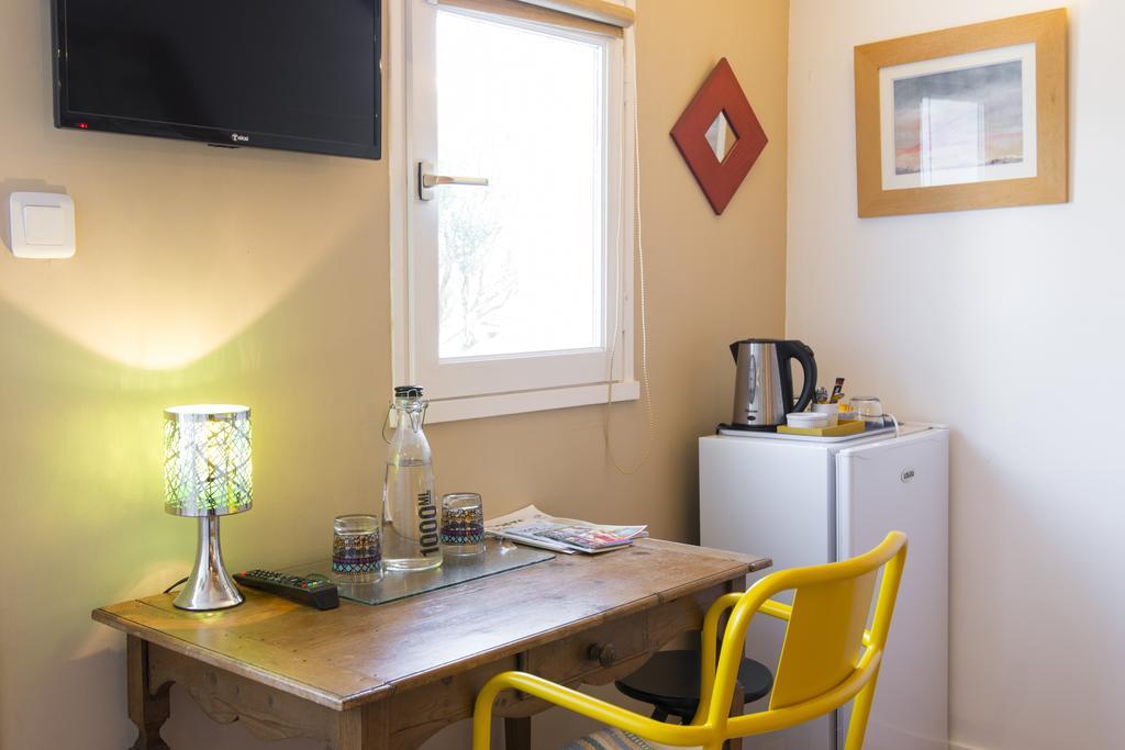 Les Yeux Bleus Bed & Breakfast ノワールムーティエ エクステリア 写真