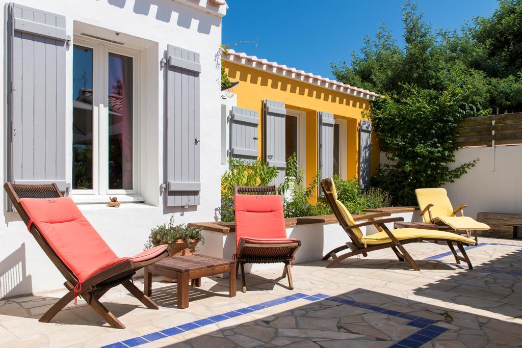 Les Yeux Bleus Bed & Breakfast ノワールムーティエ エクステリア 写真