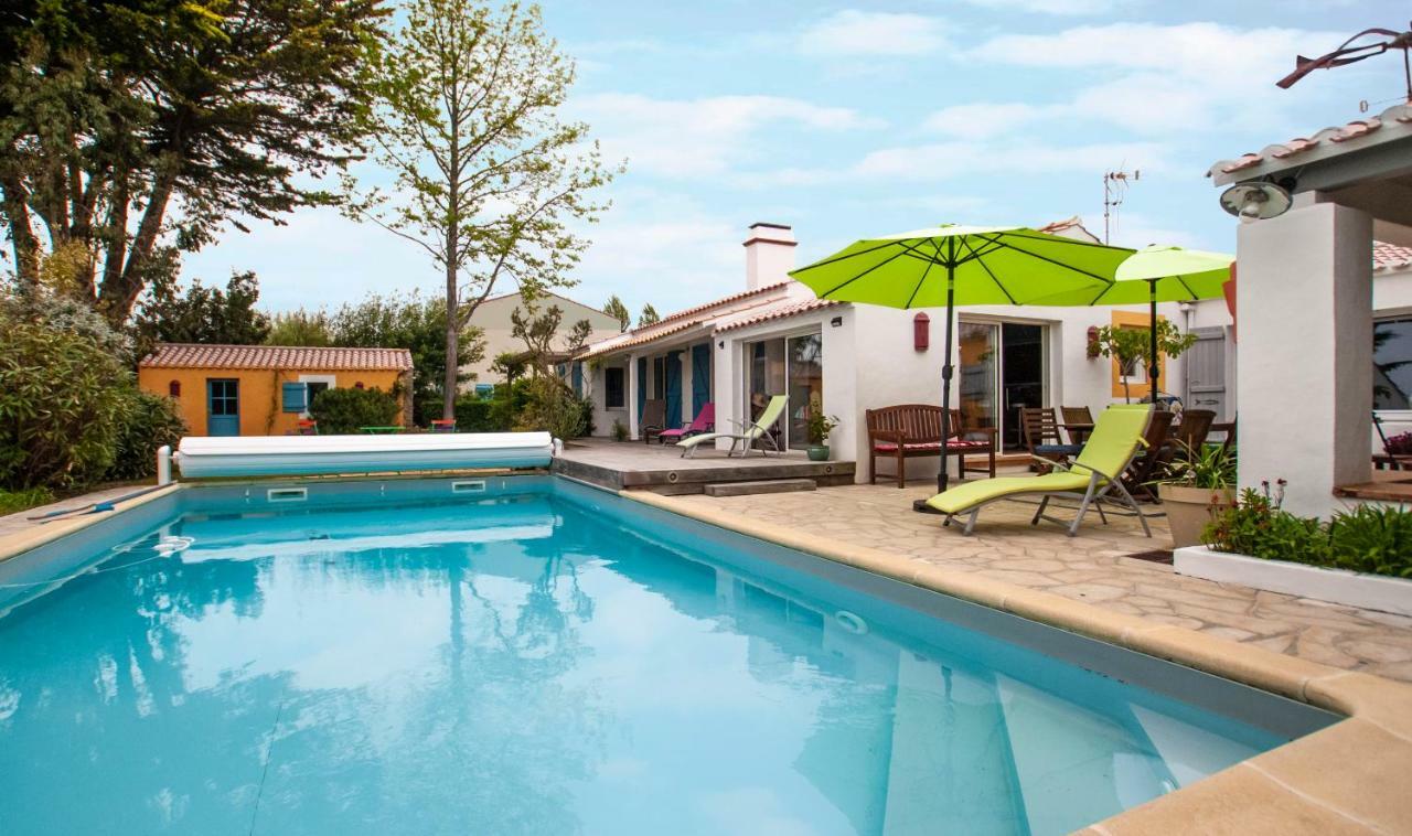 Les Yeux Bleus Bed & Breakfast ノワールムーティエ エクステリア 写真